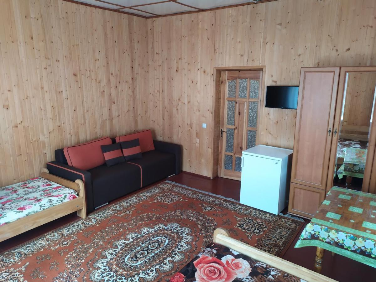 Білий Птах Hotel Sviteaz Exterior foto